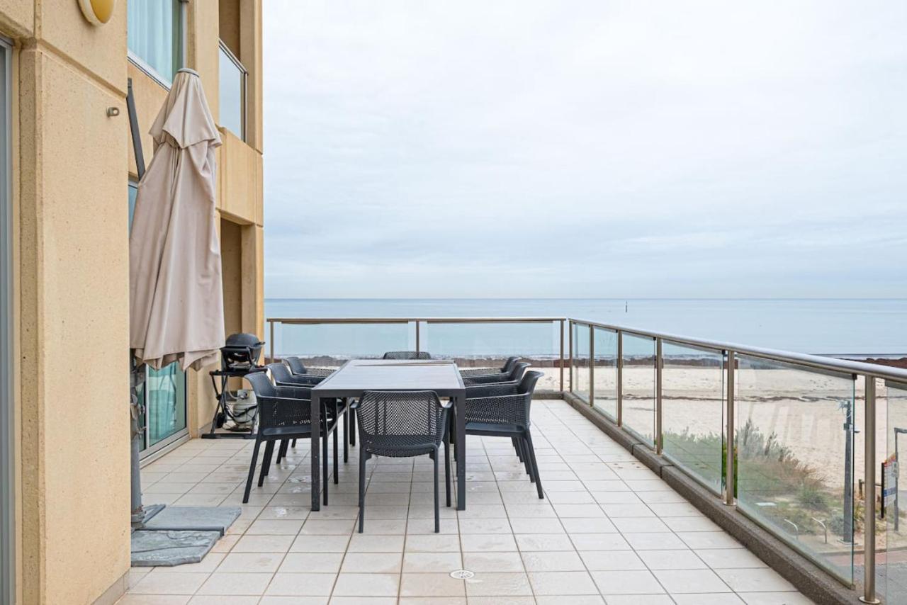 Beachfront Serenity Glenelg Apartment Exterior foto